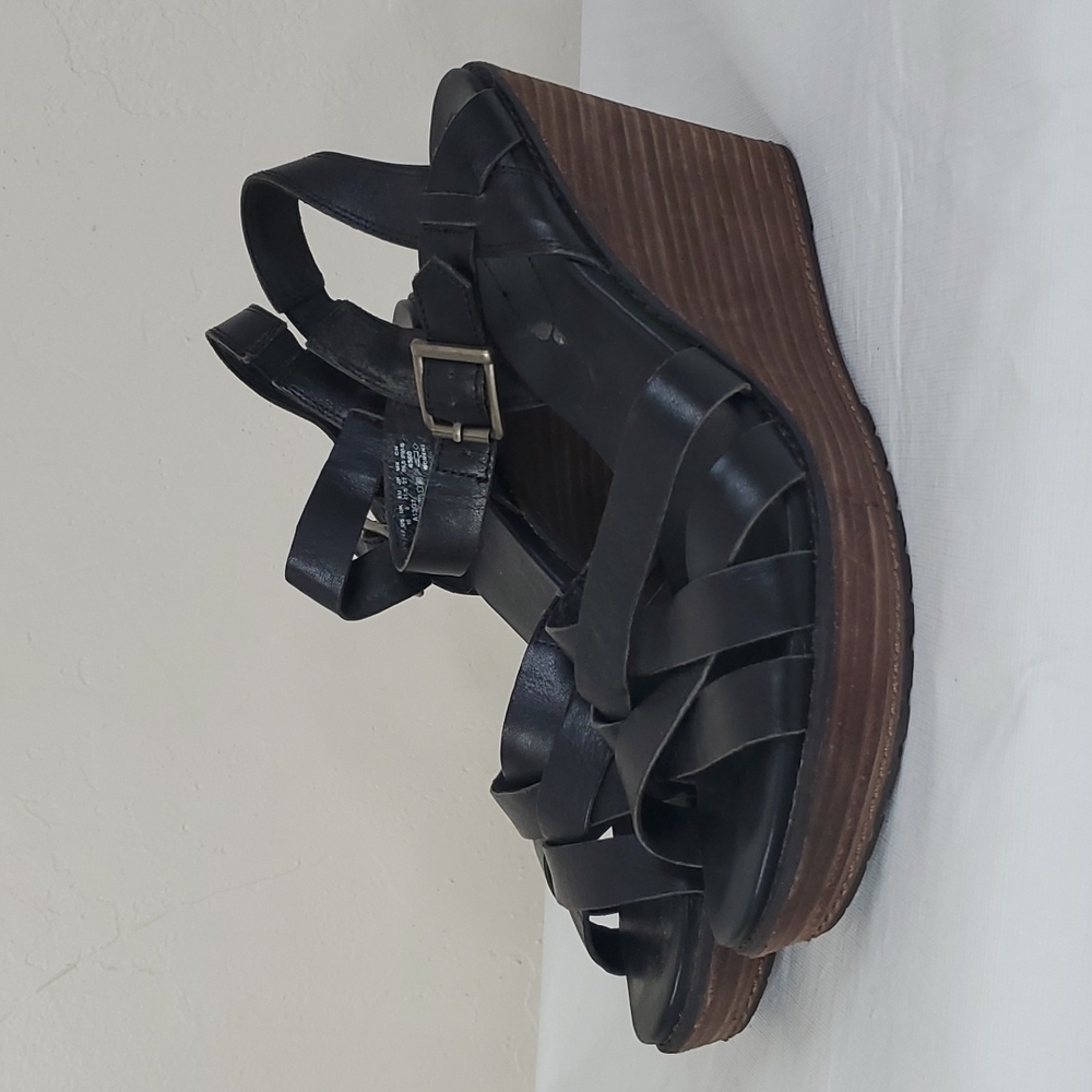 TIMBERLAND Danforth Black Leather Strappy Wedge Heels Size 10